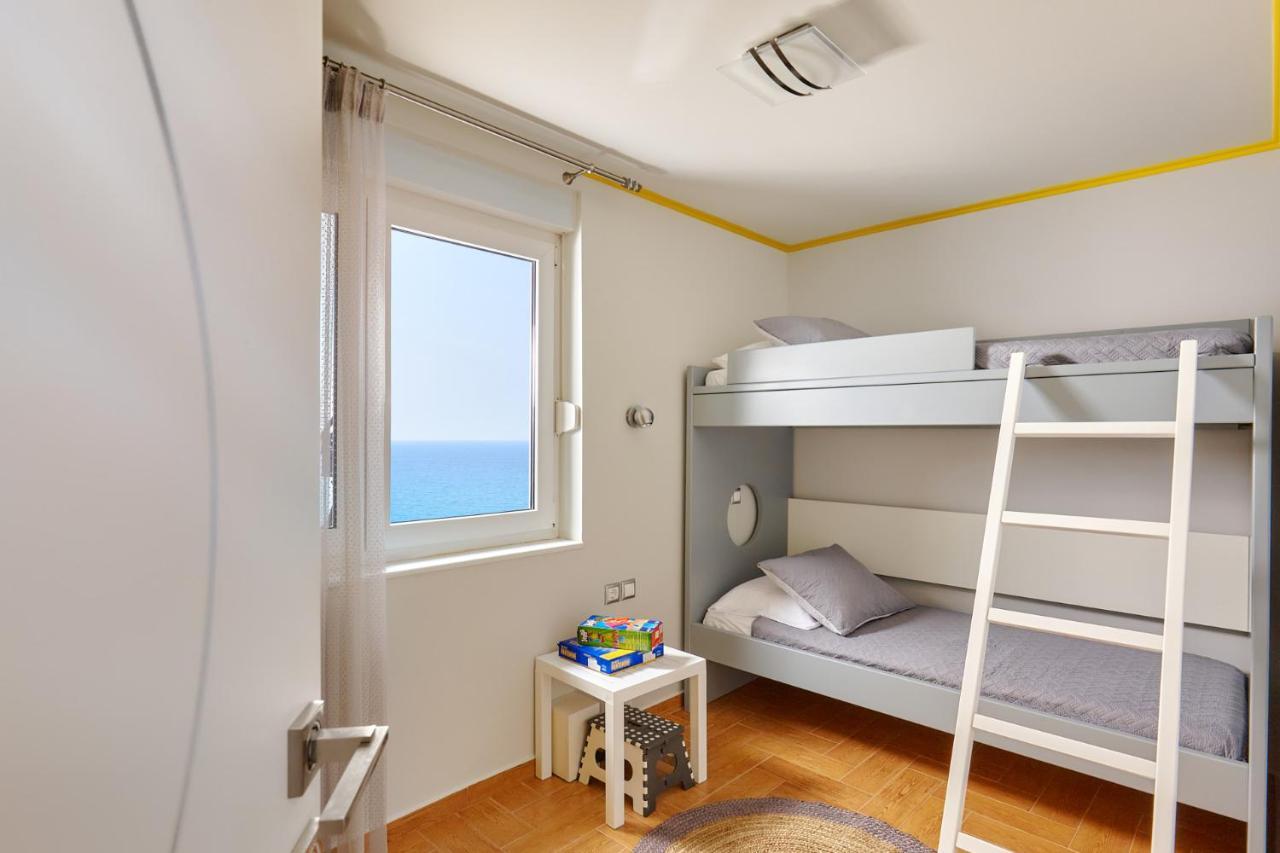 Appartement Breathtaking Sea View Flat In South Crete à Keratokampos Extérieur photo